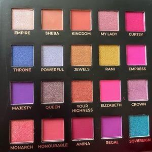 NYOT Queen Eye Shadow Palette